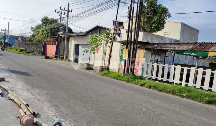 Tanah Cemani Cocok Untuk Gudang Atau Usaha Pinggir Jalan Raya