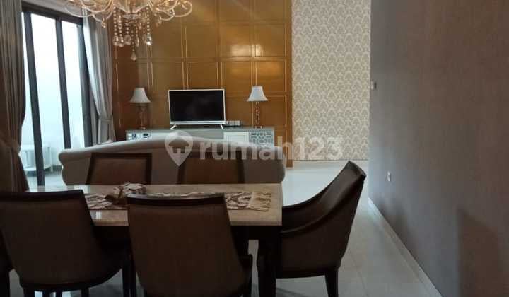 Rumah mewah full furnish siap huni 2 Lantai di Kartosuro SHM Bagus