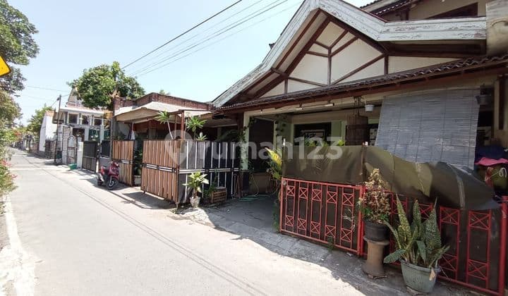Rumah luas di Serengan solo kota dijual cepat SHM
