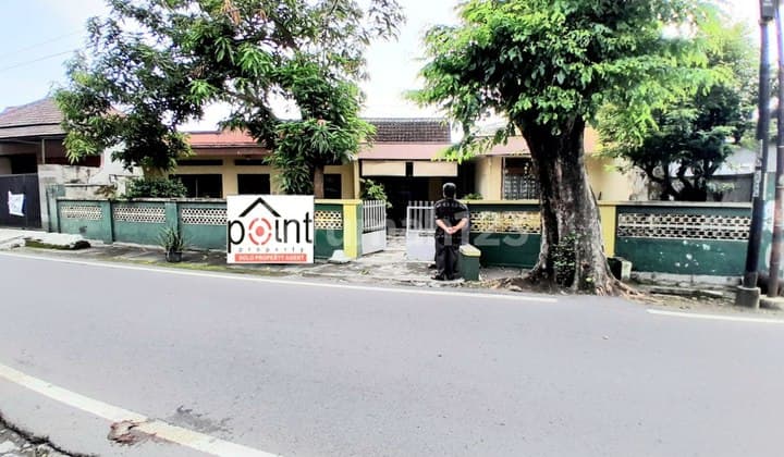 Tanah Di Serengan Solo Kota Pinggir Jalan SHM