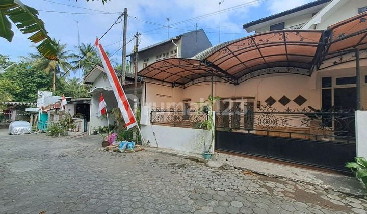 Rumah Kondisi Bagus Perumahan Daerah Sedayu