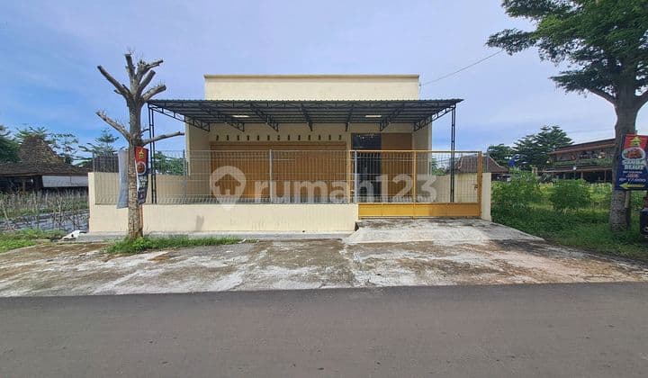 Gudang dan Ruang Usaha Lokasi Strategis Kalasan