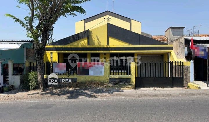 Ruang Usaha Lokasi Strategis