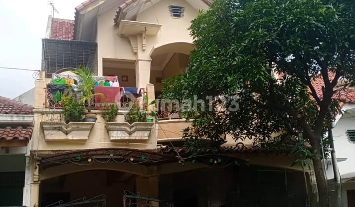 Rumah 2lt, Hdp. Barat, Semi Furnished, Pesona Khayangan, Margonda