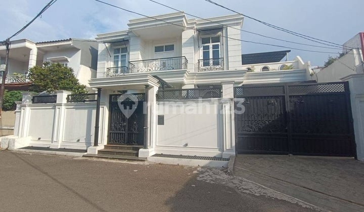 Scandinavian 2 Lt, Furnished, Siap Huni, Komplek di Gudang Peluru