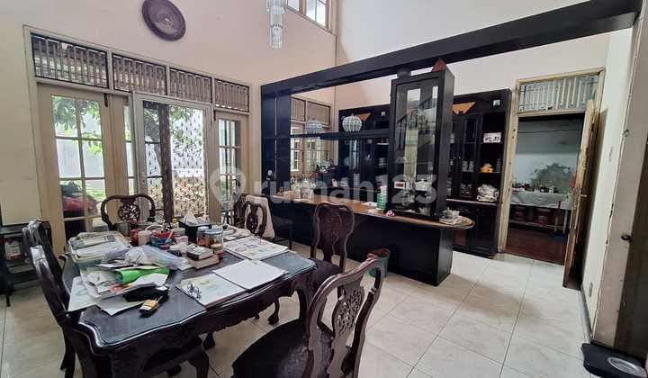 Rumah Besar 2Lt, Hdp Selatan, Kantor a/ Tmpt Tinggal, Jl. Bandung