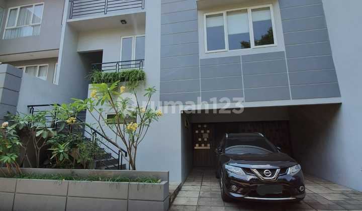 Minimalist Modern 3-Storey Rooftop, Semi Furnished, Cluster, Lebak Bulus