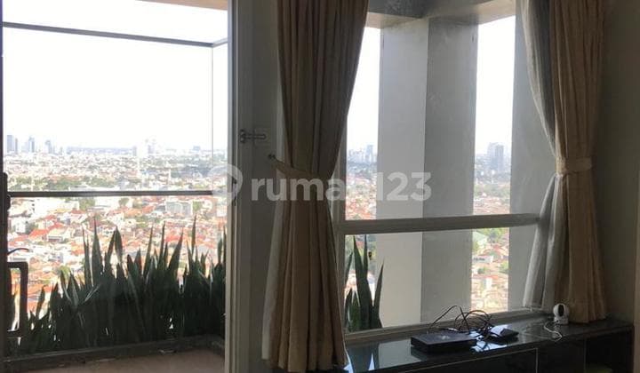 Apartemen 1 Park Residences 2 Br Semi Furnished
