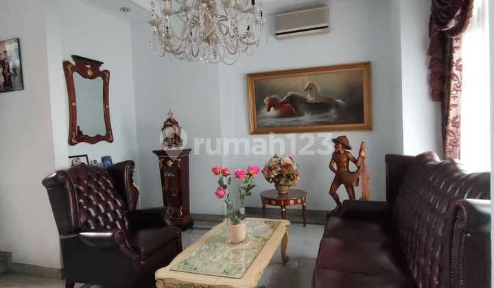 Rumah Mewah Luas Area Rawa Belong Ex Pejabat Cocok Dijadikan Rumah Kost