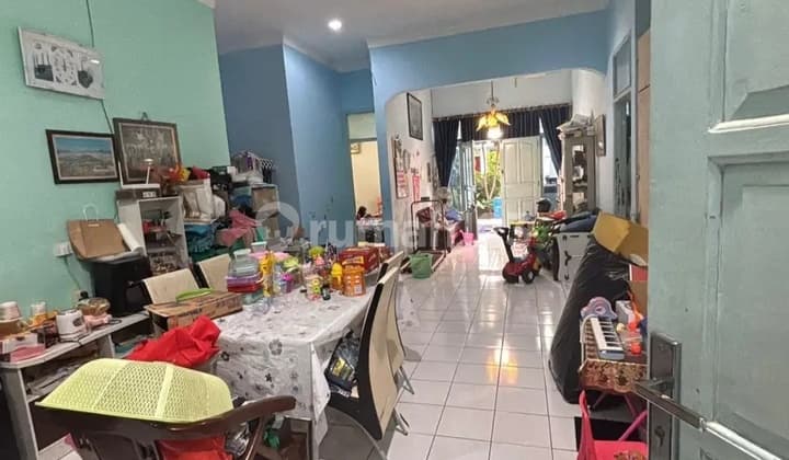 Rumah Strategis Tengah Kota Lokasi Puspowarno Semarang Barat