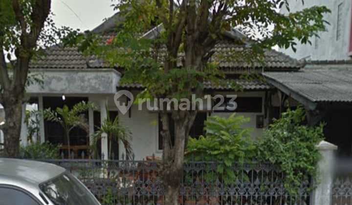 Rumah Tengah Kota Lokasi Pusponjolo Semarang Barat