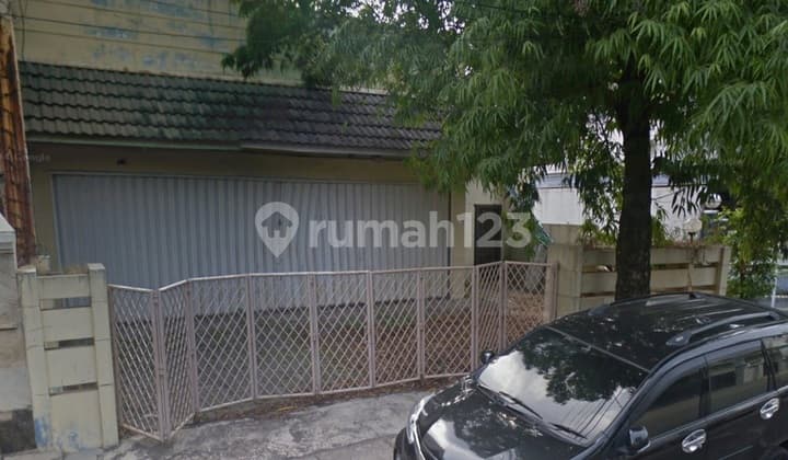 Rumah Tinggal Tengah Kota Lokasi Menteri Supeno Semarang