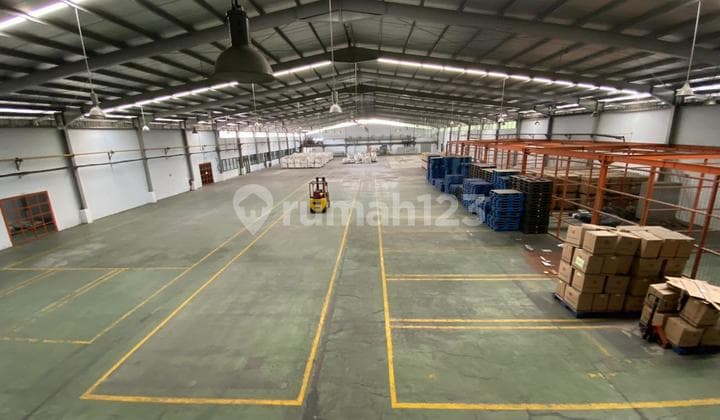For Rent Warehouse 5,432 m2 PLN Electricity Lippo Cikarang