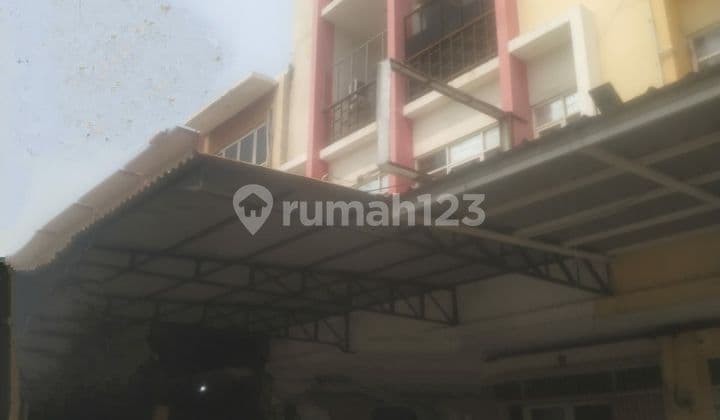 Ruko gandeng taman surya 5