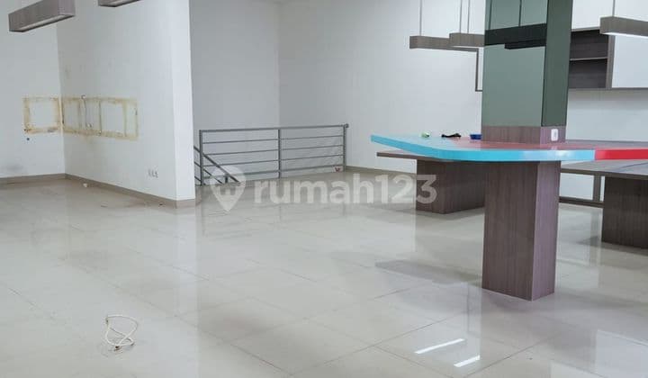 Ruko Gandeng Strategis, Sayap Soetta, Bandung Kota