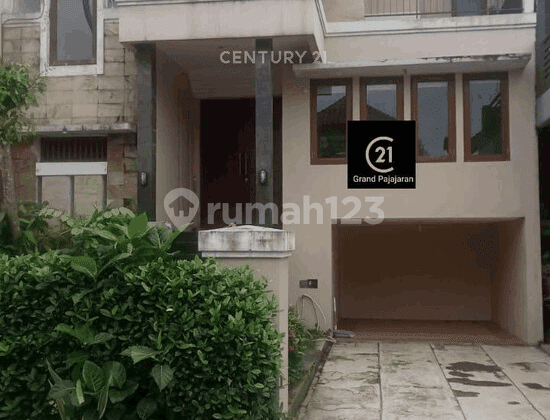Rumah Furnished Di Rancamaya Golf Estate Bogor