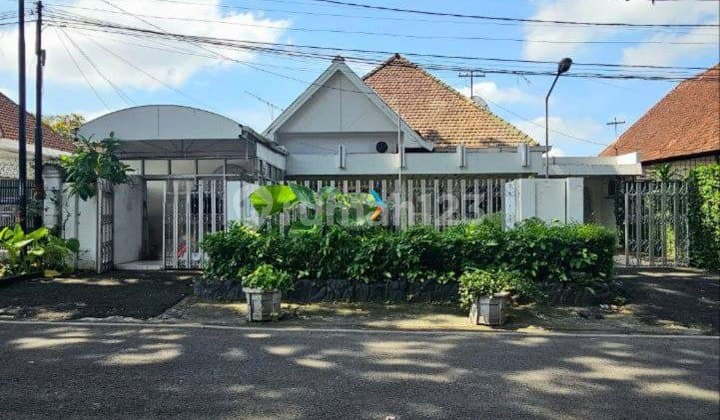 Rumah Klasik Di Jalan Tangkuban Perahu Klojen Kota Malang