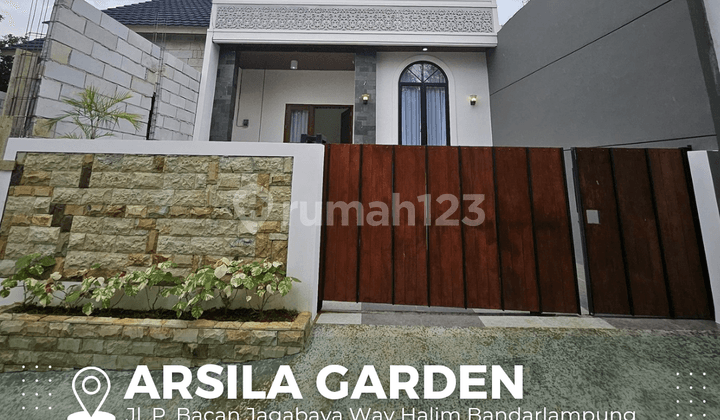 Rumah Mewah Full Furnished di Tengah Kota Way Halim Bandar Lampung