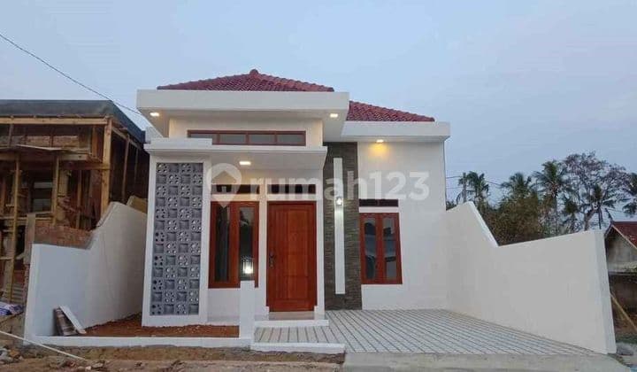 Rumah Tengah Kota Dekat Kampus Ubl Darmajaya