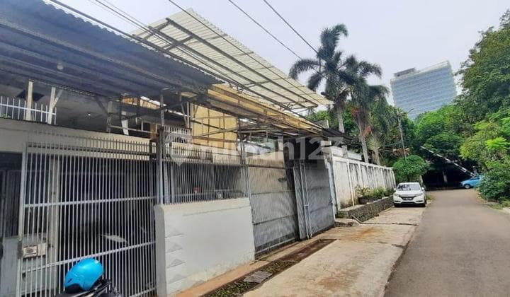 Dijual Rumah Lama Bentuk Tanah Kotak Dekat Blok M Dan Sudirman