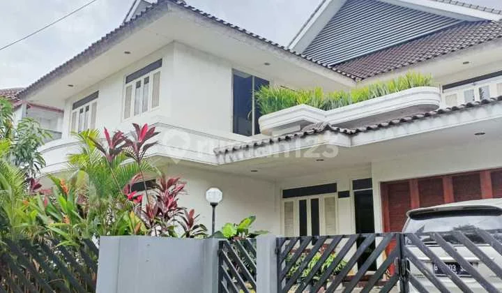 Turun Harga !!! Dijual Cepat !!! Rumah Siap Huni Didalam Komplek di Bintaro Jakarta Selatan
