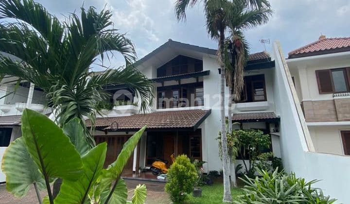 For Sale: Charming Move-In Ready House, Roadside Strategic Location in South Jakarta