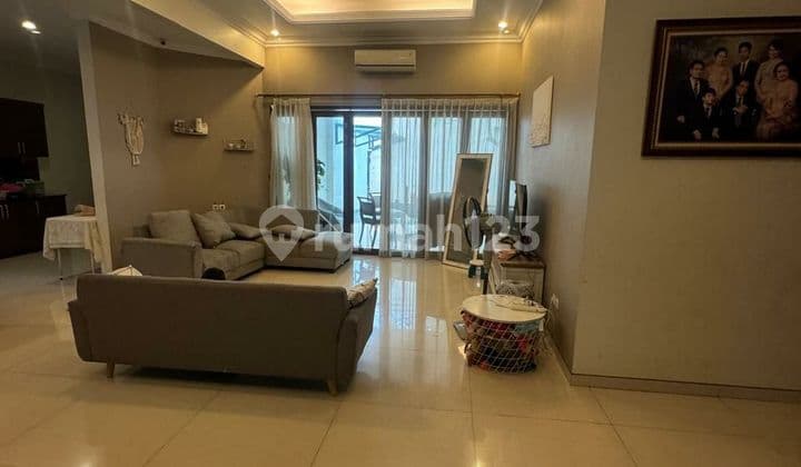 Price Drop!!!! Luxury Beautiful Ready-to-Live House for Sale in Bintaro Sector 1, South Jakarta