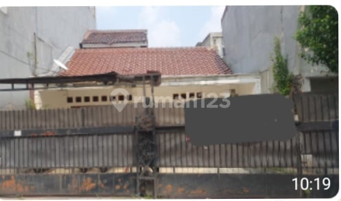 Dijual Tanah Bonus Rumah Lokasi Strategis di Cilandak Jakarta Selatan