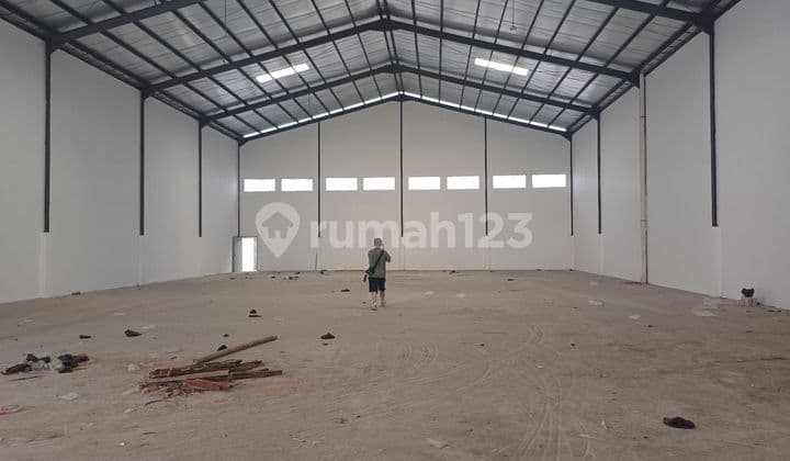 New Warehouse LB 1000 M² in Cikupa Tangerang