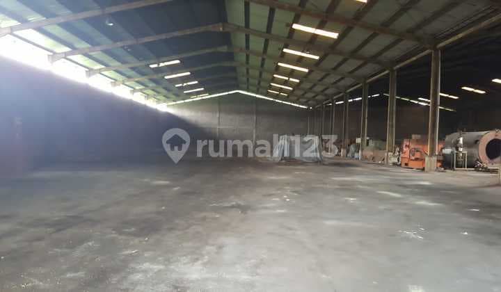 Gudang Bagus Sekali 1500 m di Jl Raya Serang - Cikupa