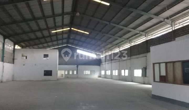 Strategic 1500 M² Warehouse in Good Condition on Jl Talaga Cikupa