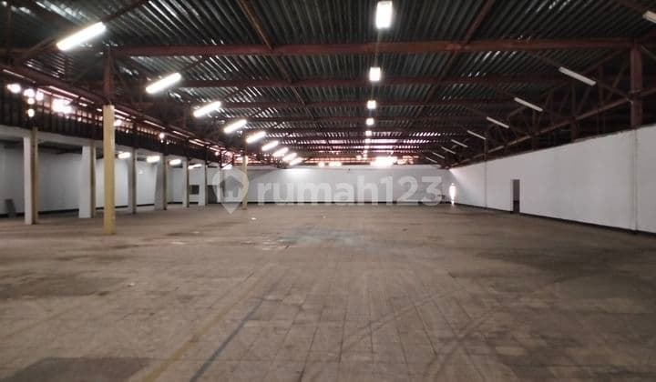 Good Warehouse LB 1500 M² on Jl Raya Tangerang Kota