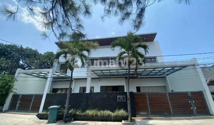 Rumah Mewah Siap Huni Di Turangga Lokasi Tengah Kota Bandung Bangunan Terawat