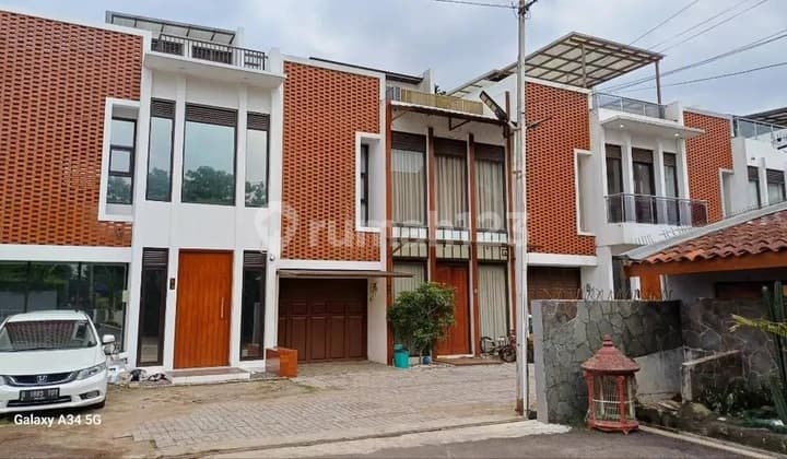 Rumah Siap Huni di Cigadung Bandung Minimalis Modern 2 Lantai Furnish