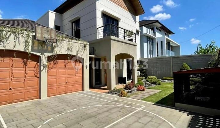 Rumah Mewah di Setiabudi Bandung dalam Komplek Elit SIap Huni
