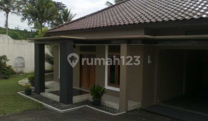 Rumah SIap Huni di Bayongbong Garut Halaman Luas Bangunan 1 Lantai Terawat