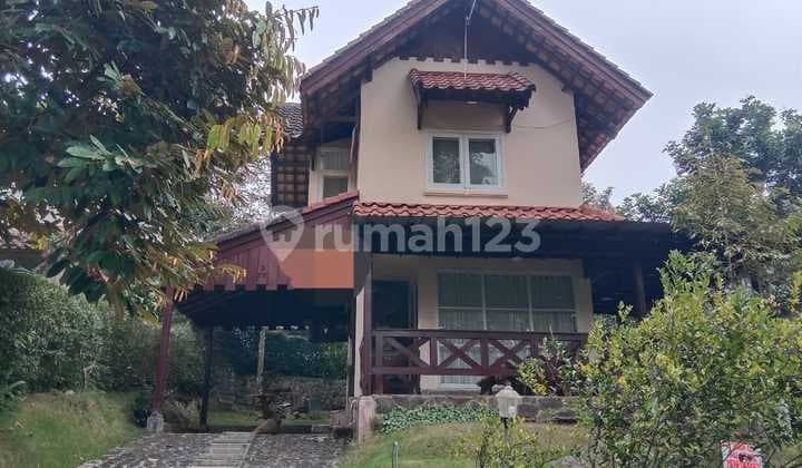 FOR SALE GRAND WHIZ TRAWAS VILLA - MOJOKERTO