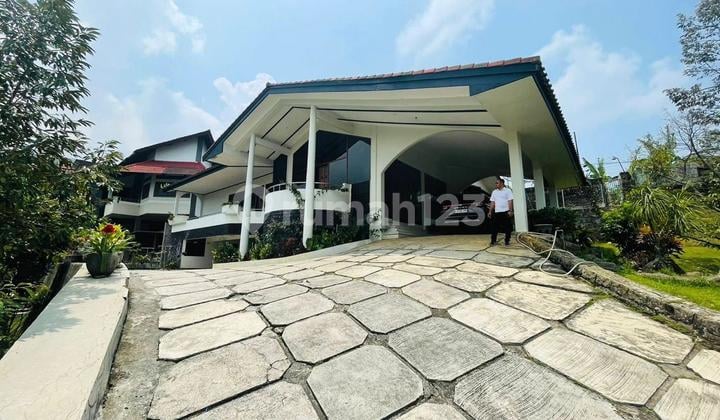 VILA/VILLA MURAH DI TRAWAS GARDEN