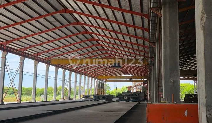 BEST DEAL & RARE LISTING HOT LISTING FORMER PRECAST CONCRETE FACTORY Pasuruan, East Java BEST DEAL & RARE LISTING HOT LISTING FORMER PRECAST CONCRETE FACTORY Pasuruan, East Java
