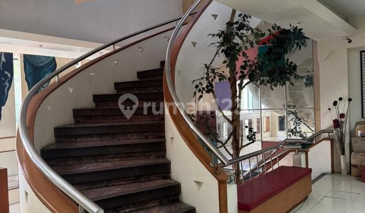 Ruko Bagus 183 m2 Denpasar Barat, Denpasar