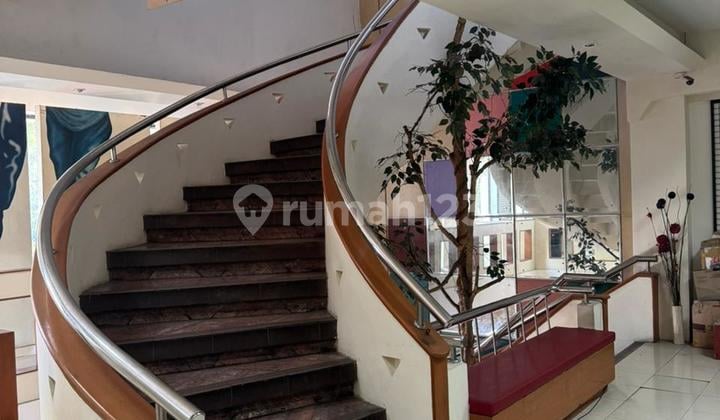 Ruko Bagus 183 m2 Denpasar Barat, Denpasar