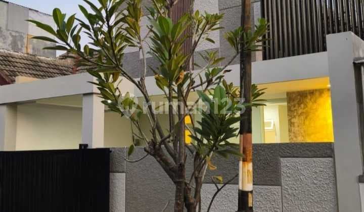 DIJUAL RUMAH DI PONDOK TJANDRA SIAP HUNI di Jalan Semangka