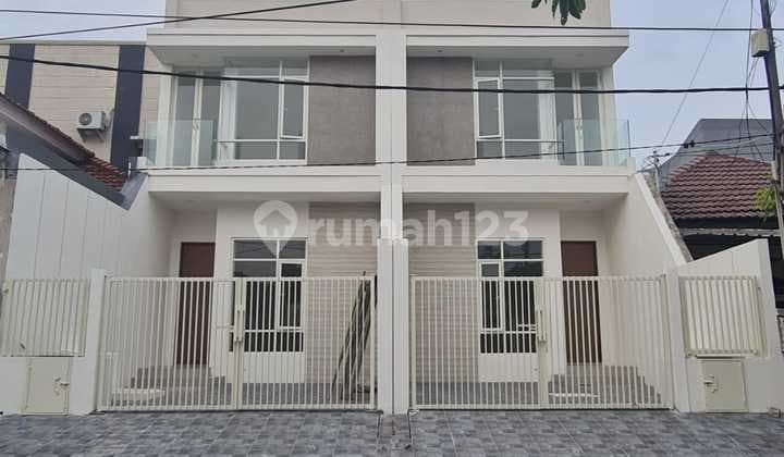 Under 1M get a new house in Pondok Tjandra Indah - Manggis