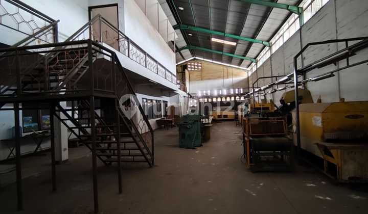 Gudang Ex Pabrik Akses Strategis Siap Huni di Sayap Cibaduyut