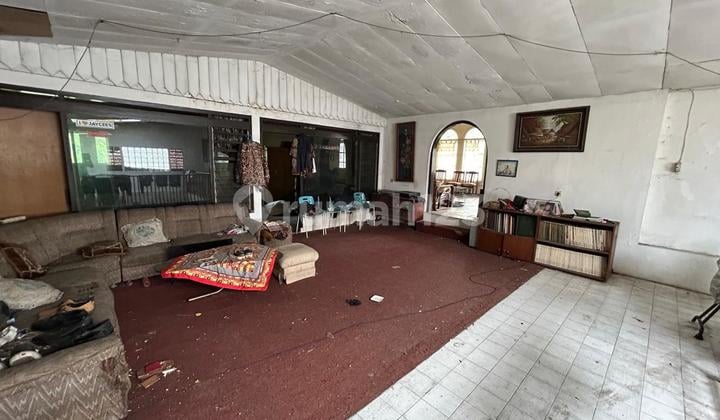 Rumah Tua Murah Siap Huni SHM 2 Lantai Nyaman Jl Kembar Bandung