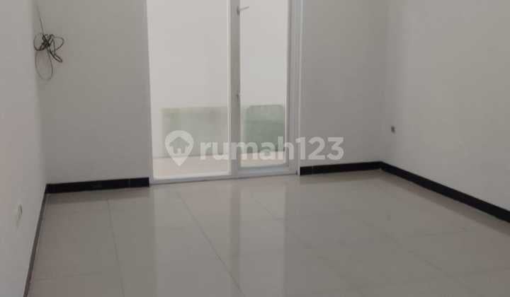 Rumah Murah Siap Huni Nyaman 1 Lantai di Taman Kopo Indah 5