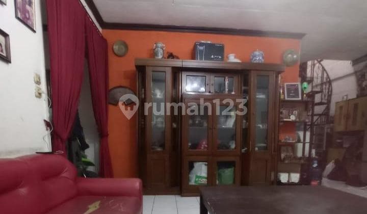 Rumah Murah Tengah Kota SHM 2 Lantai di Sayap Sawah Kurung