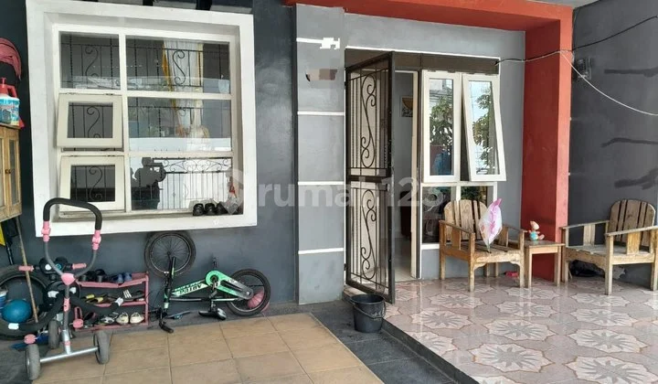 Rumah Siap Huni Dalam Komplek Perumahan Green Valey Residence