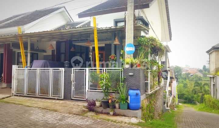 Price Drop for Comfortable SHM House in Pesona Alam Residence Cimahi