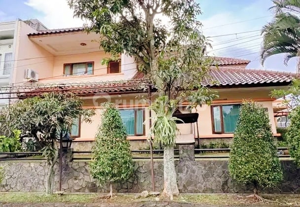 Turun Harga Sewa Rumah Cantik di Cluster Istana Kawaluyaan Indah